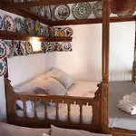 Traditional House Of * Diafánion