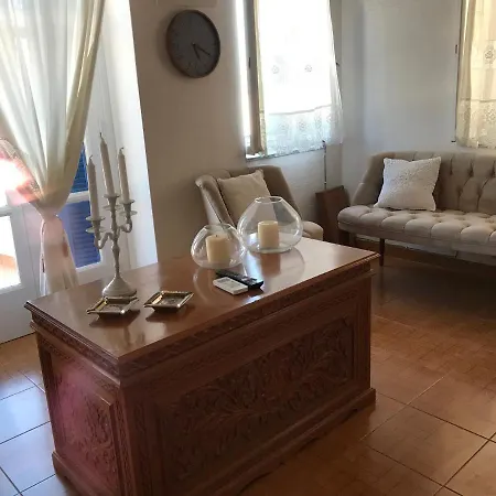 Σπίτι διακοπών Traditional House Of *