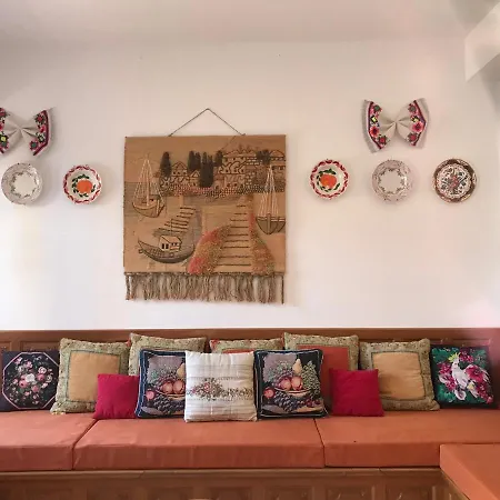 Traditional House Of בית נופש *