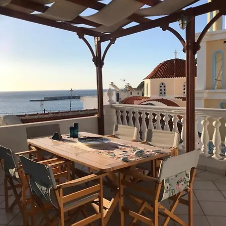 Traditional House Of * Διαφάνιον