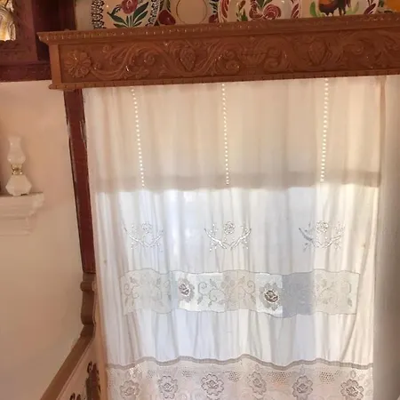 Traditional House Of Διαφάνιον